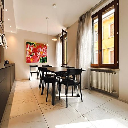 The Bright Nest Apartments فيرونا المظهر الخارجي الصورة
